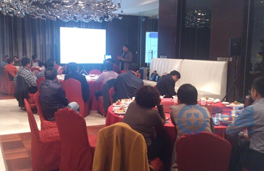 镇江第一分公司举办冬季养生健康知识讲座