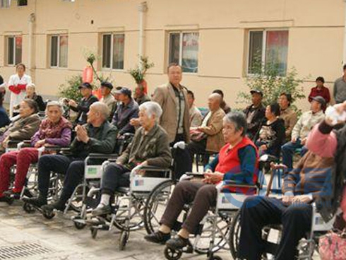 “有爱有行动，温情暖心田”—慰问活动