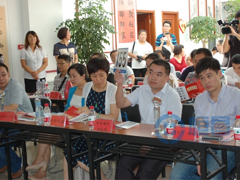 潍坊分公司书画义卖活动.jpg