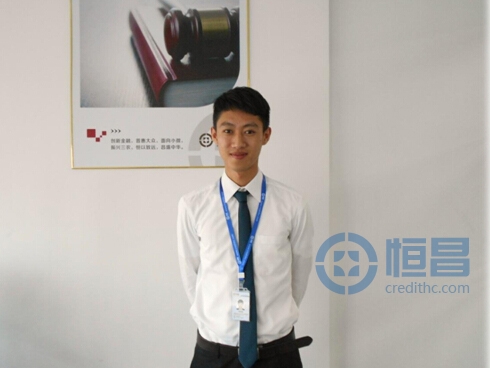 李宇超诠释狼嗅觉“不放弃每一位客户”.jpg