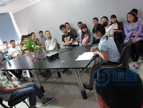 绵阳分公司发起“端午送粽子，爱心助老人”活动.jpg