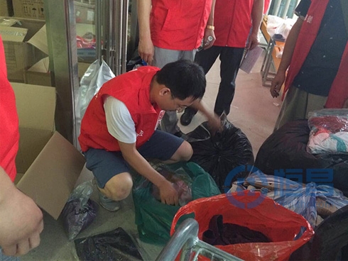 济南第一分公司举办“情系巴中 爱心募捐”活动