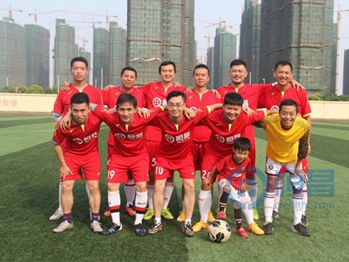 荆州恒昌足球俱乐部首场比赛圆满落幕 荆州恒昌足球俱乐部首场比赛圆满落幕