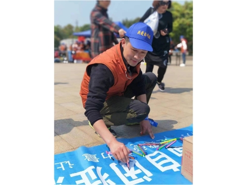 恒昌“乐捐大使”陈进华：与新时代同行 要像地球一样慷慨